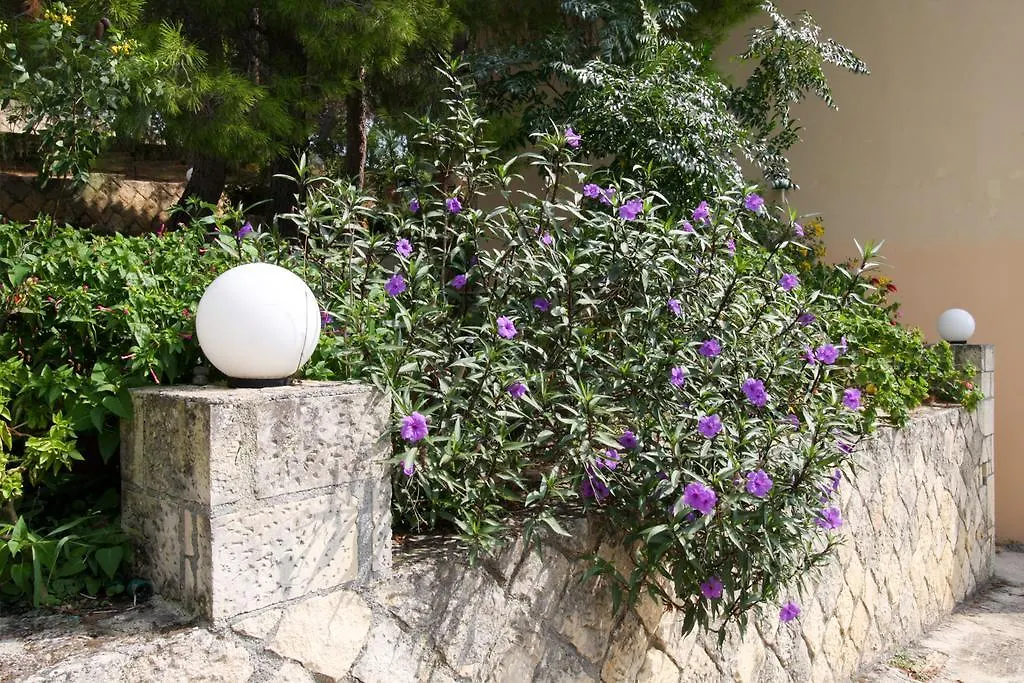 Almyros Studios & Apartments Kounopetra Greece